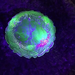 Green Glass Footed Candy Bon Bon Dish Bowl Pears Leaves Textured 8” Uranium